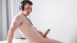 Masqulin presents The Best of Thyle Knoxx! Thyle Knoxx is just your average Canadian lad with an above-average libido. This Thyle Knoxx compilation is full of his best videos...