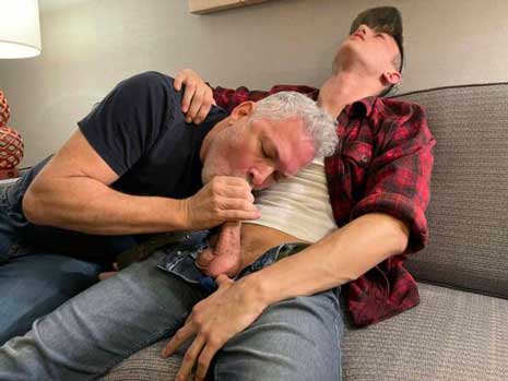 WOOF! This is a hot video, Landon is new to doing videos and as you can see, he is one sexy man. Hes tall lean with a hard body a sweet peach of an ass and a BIG beautiful cut cock