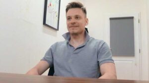 This young man didn’t like his previous Dirty Scout 278 jobs, they were so boring. He hoped that I’d find him something more fun and creative. He was wrong.