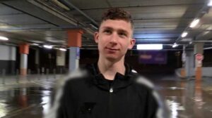 Forgetting where you park is quite inconvenient and embarrassing but Czech Hunter 691 sometimes it can be a good thing, too. You never know who you might meet while looking for your stupid car.