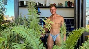 Ginger Prince (Matt from Corbin Fisher) is in the kitchen whipping something up for me. Something about a hot ginger boy working to please Daddy turns me on so much.