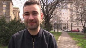 During yet another of my Czech Hunter 693 horny camera trips I noticed a man urinating in a park. I couldn't see anything, so I at least shouted at him to stop.