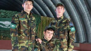 Cadet Dimitry is under the spotlight when Jake and Loick discover that someone ate everything at the pantry. Dimitry is no tattletale, so he won’t reveal what he knows, so his fellow soldier will