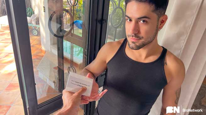 When the B&B guest upstairs, Alex Zolenski, can't get his wifi to work he heads down to my rental to see if I have the code. Well, of course, I have the wifi password but he'll need to give me a