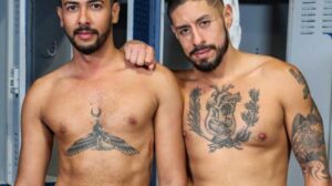 King Cuba with another muscle stud, but ends up being the bottom bitch! I like to go somewhere warm when winter arrives. I hate cold weather.