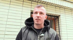 This young man was standing in front of a restaurant and tried to lure Czech Hunter 723 people in to have a lunch. That was his job, and he wasn't particularly good at it. Or maybe I wasn't hungry enough.