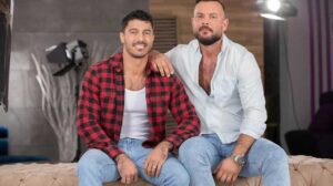 Lobo Carreira and Sir Peter are headed to the same casting and start chatting in the elevator. Newbie Lobo is a little nervous, while veteran Sir Peter puts the handsome bottom at ease.